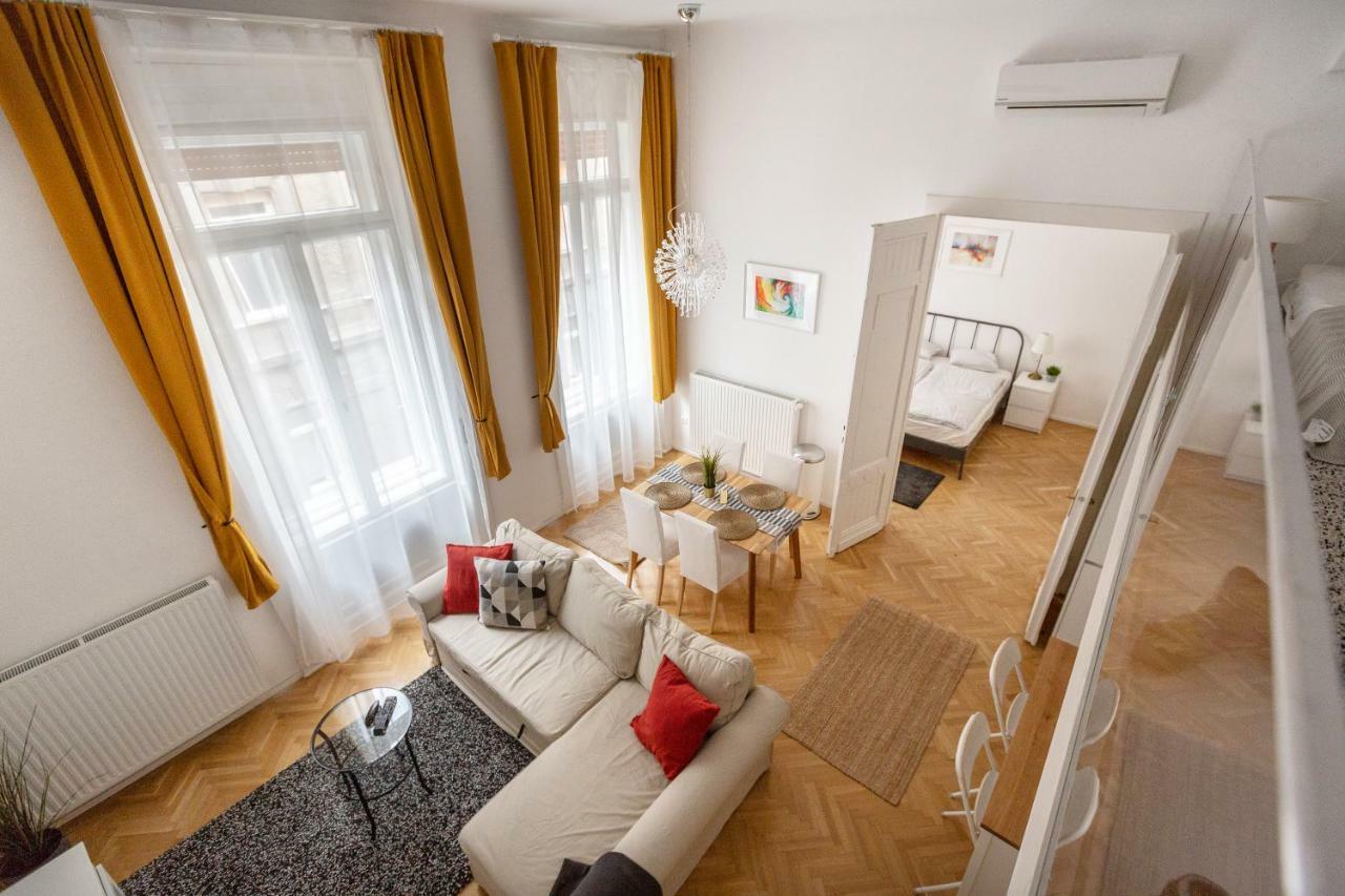 Exclusive Downtown Bella Home Будапеща Екстериор снимка