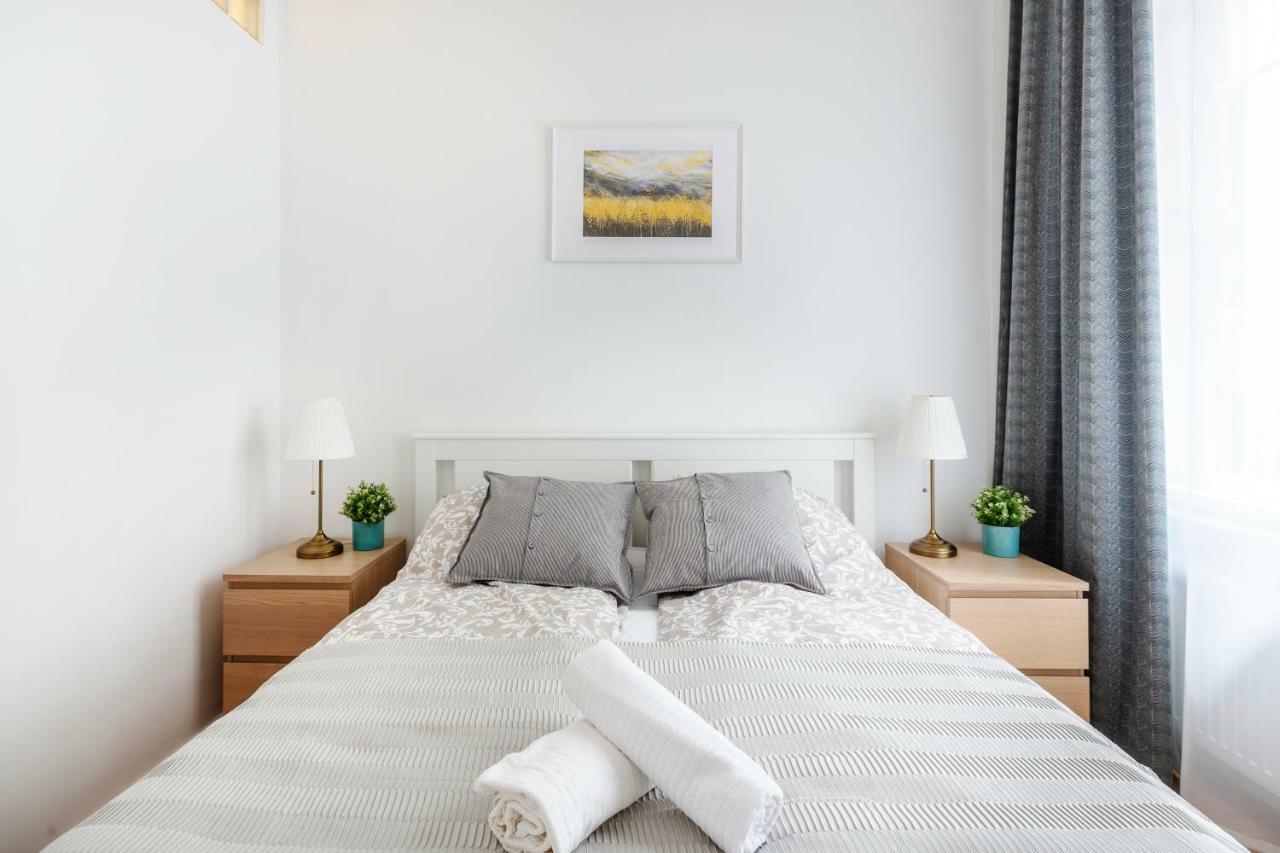 Exclusive Downtown Bella Home Будапеща Екстериор снимка