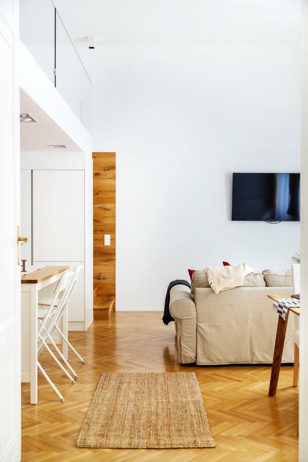 Exclusive Downtown Bella Home Будапеща Екстериор снимка